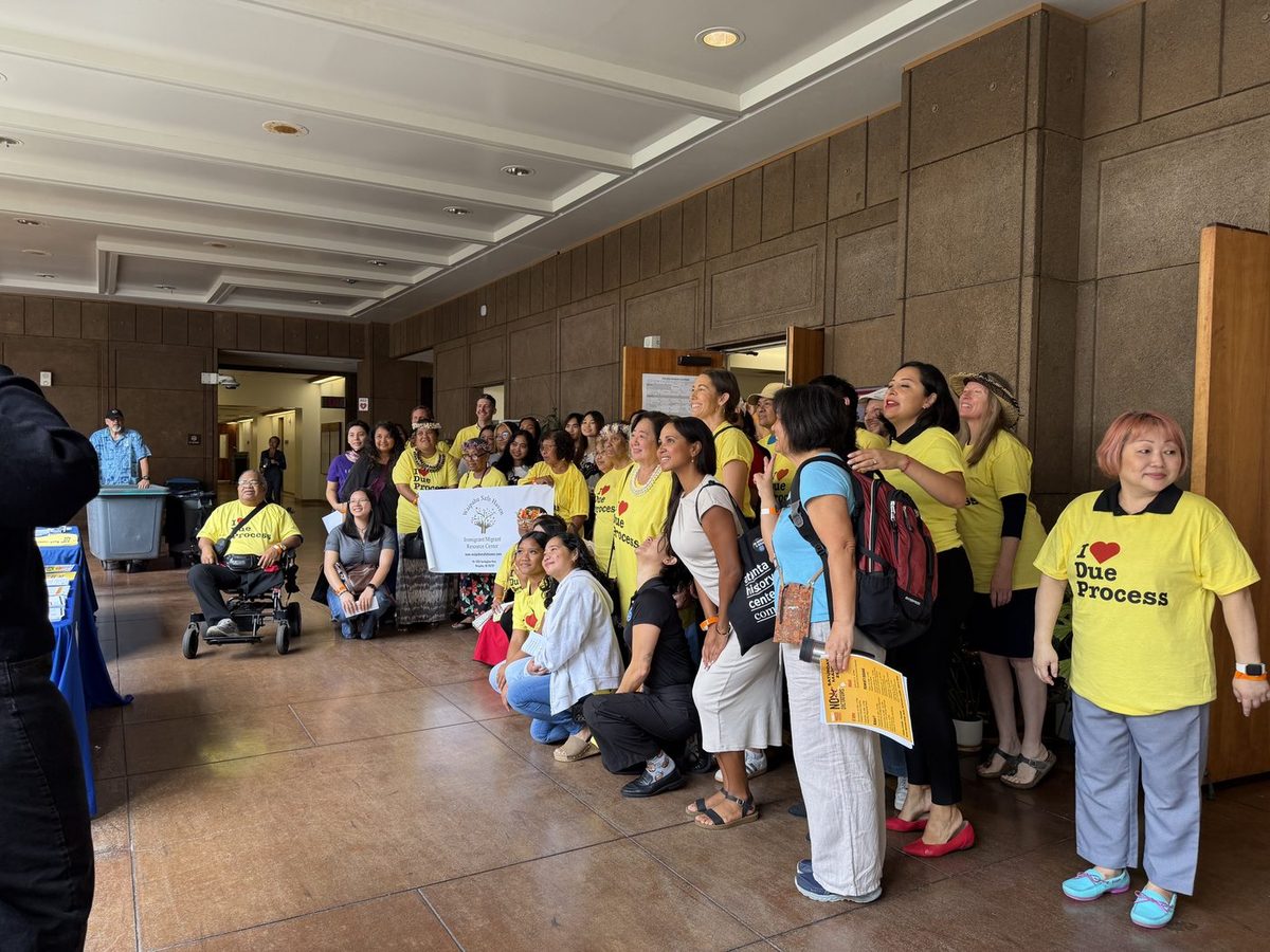 HCIR community members at the Hawaiʻi State Capitol wearing I heart Due Process shirts